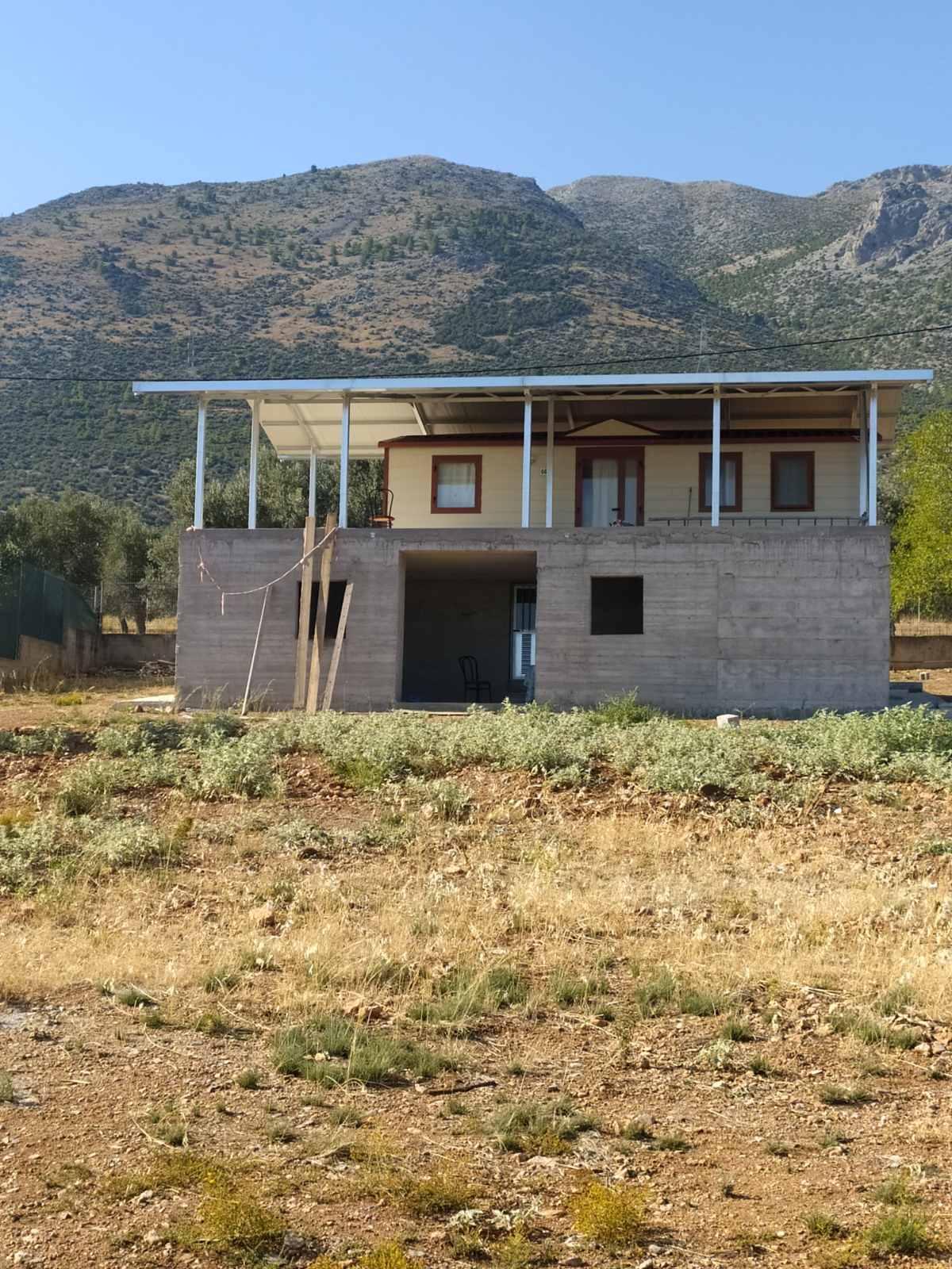 Υπόστεγο γαλβανιζέ