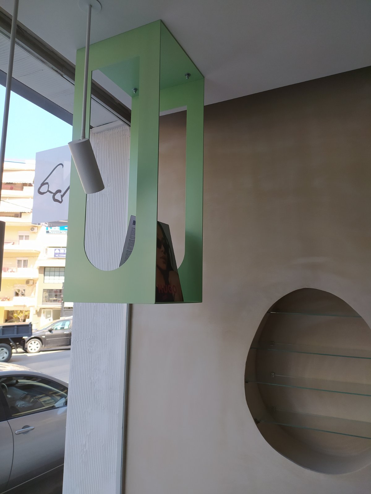 μεταλλικά έπιπλα